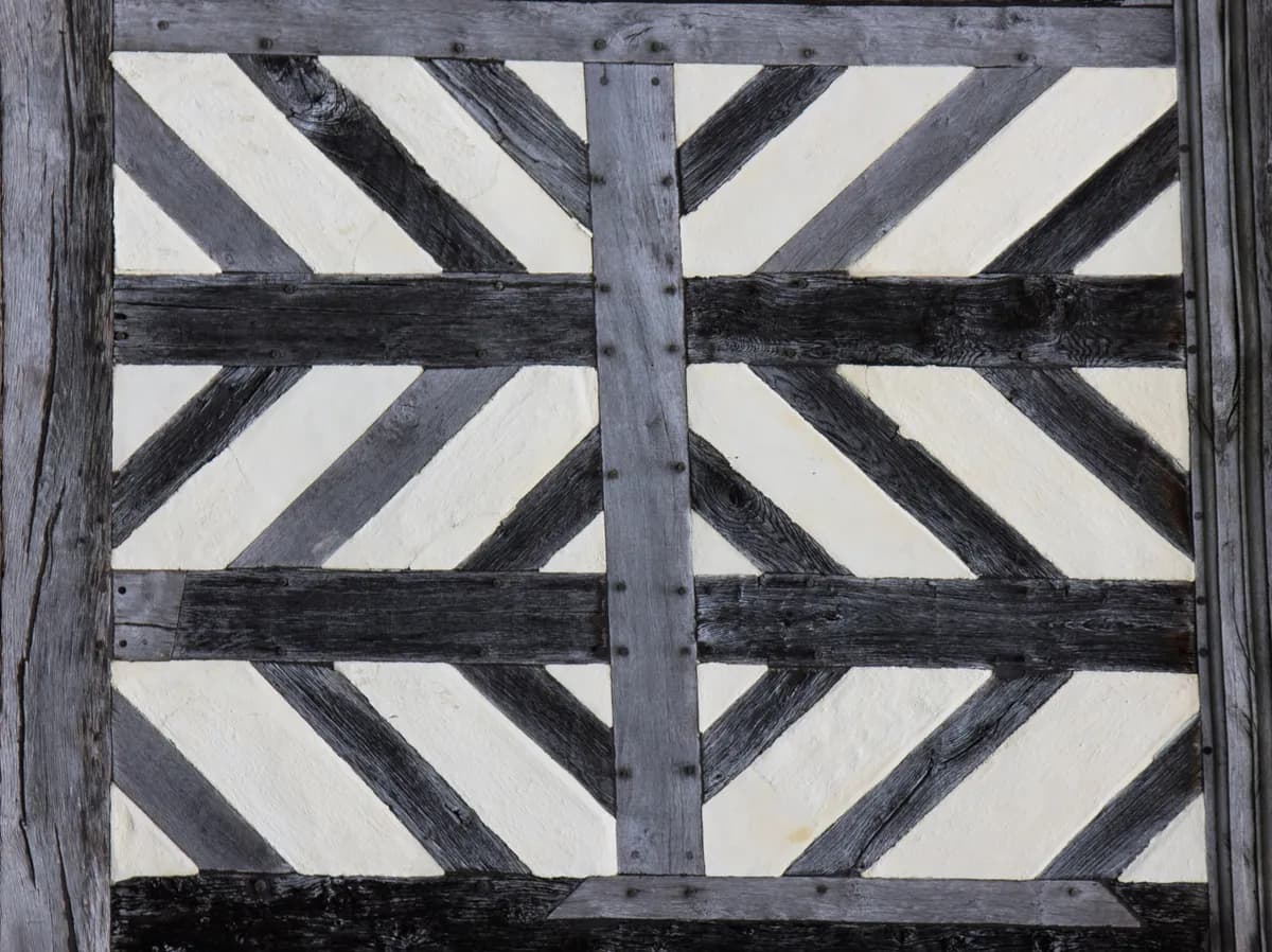 Heritage Masonry & Bespoke Joinery - image 1